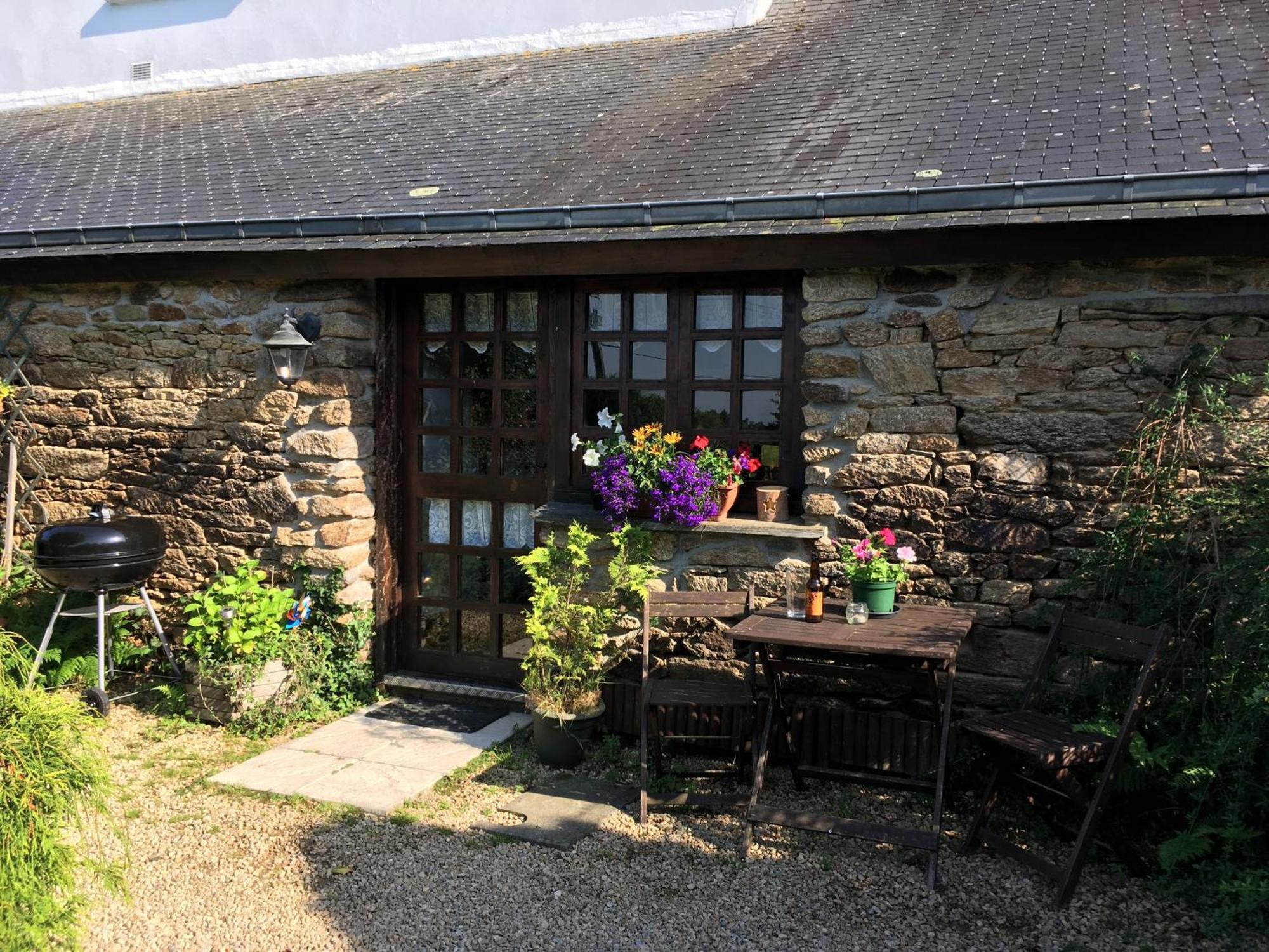 Gites De Camors Exterior photo