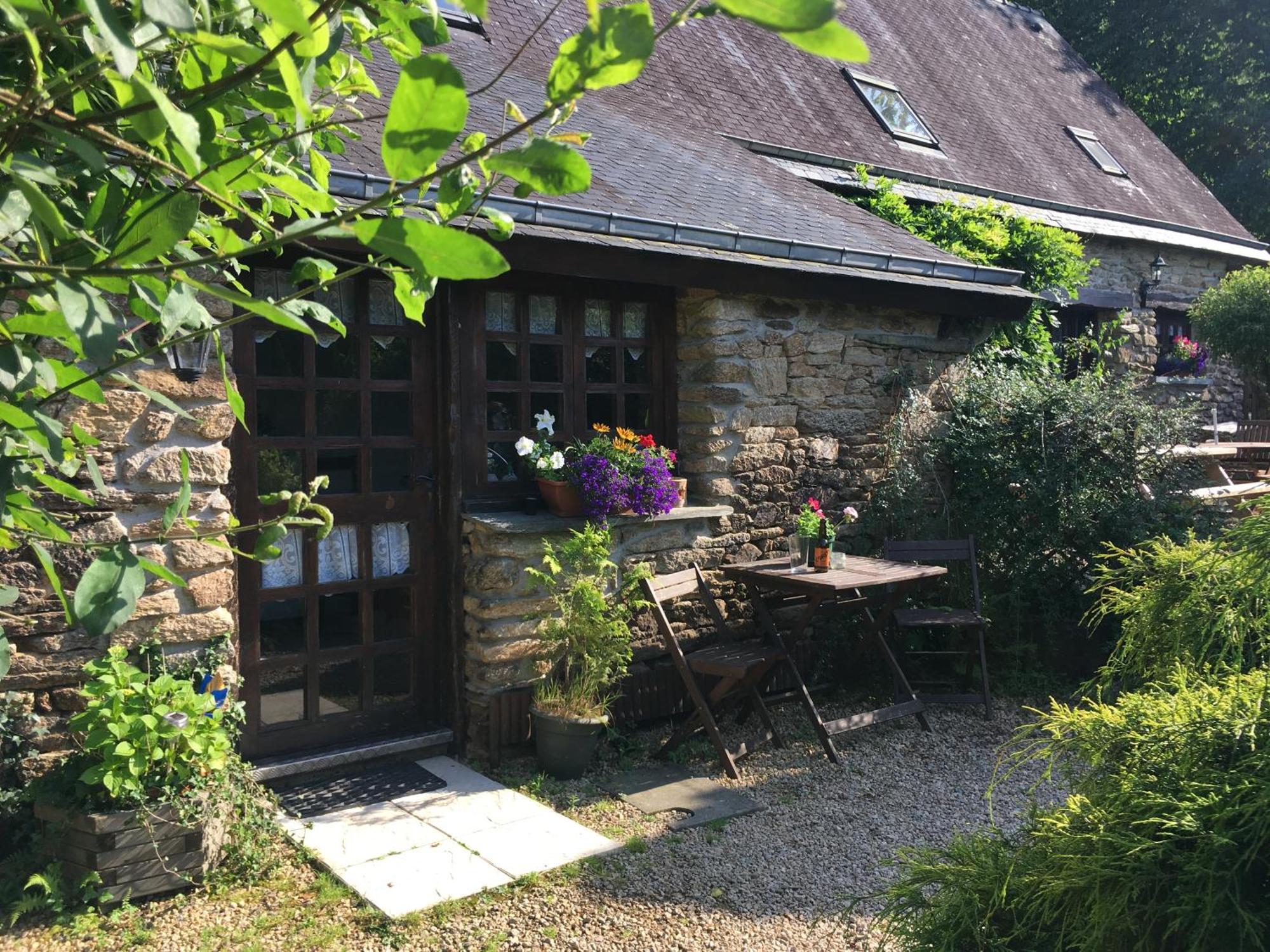 Gites De Camors Exterior photo